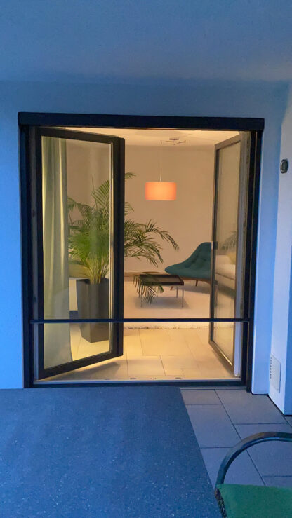 Fliegengitter Elektrorollo II für Fenster, Dachfenster und Türen, nach Maß – Bild 5